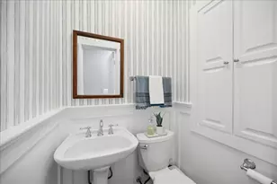 2236 Kenilworth Ave, Wilmette, IL 60091 - Photo 18