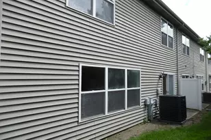 4613 Lindenwood Ct, Matteson, IL 60443 - Photo 2