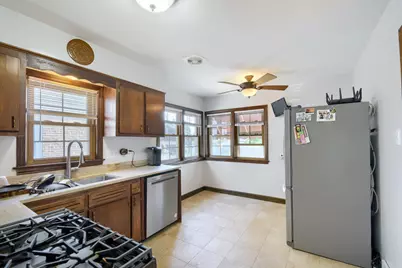 10546 S Harding Avenue, Chicago, IL 60655 - Photo 6