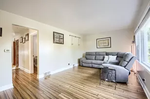 10546 S Harding Ave, Chicago, IL 60655 - Photo 4