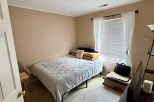 505 Cary Woods Cir, Cary, IL 60013 - Photo 6