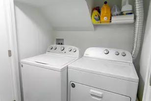 3543 N Lawndale Ave, Chicago, IL 60618 - Photo 6