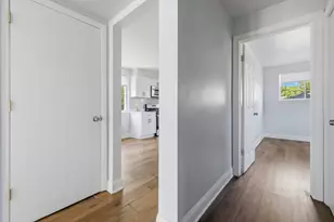 7836 S Kedvale Ave, Chicago, IL 60652 - Photo 14