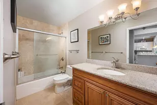 211 E Ohio St, Chicago, IL 60611 - Photo 12