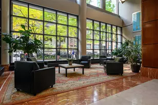 211 E Ohio St, Chicago, IL 60611 - Photo 2