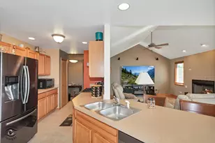 1541 Mallards Cove, Beecher, IL 60401 - Photo 10