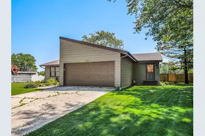 1911 Ash Court, Aurora, IL 60506 - Photo 2