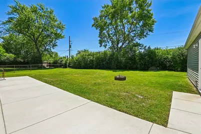 26 Hawthorne Lane, Streamwood, IL 60107 - Photo 24
