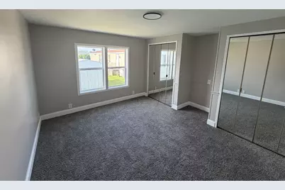 87 12th Avenue, Bartlett, IL 60103 - Photo 8
