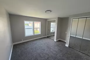 87 12th Ave, Bartlett, IL 60103 - Photo 8