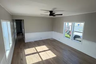 87 12th Ave, Bartlett, IL 60103 - Photo 6