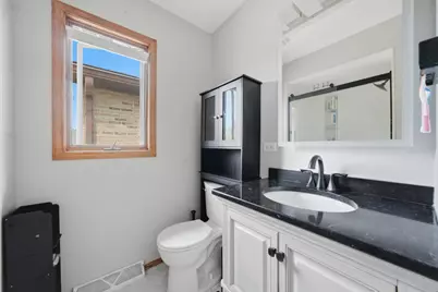1661 Carmel Court, Hoffman Estates, IL 60169 - Photo 22