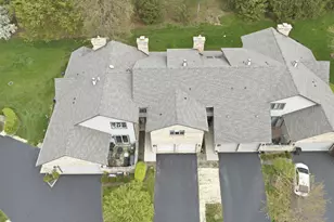 1661 Carmel Ct, Hoffman Estates, IL 60169 - Photo 32