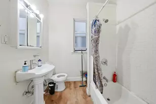 2643 S Hillock Ave, Chicago, IL 60608 - Photo 34