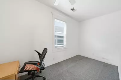 2643 S Hillock Avenue, Chicago, IL 60608 - Photo 30