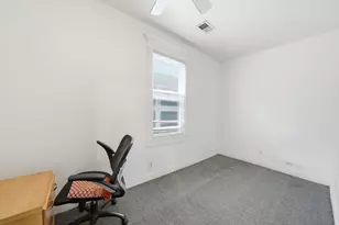 2643 S Hillock Ave, Chicago, IL 60608 - Photo 30
