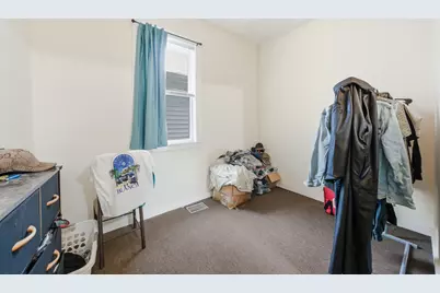 2643 S Hillock Avenue, Chicago, IL 60608 - Photo 32