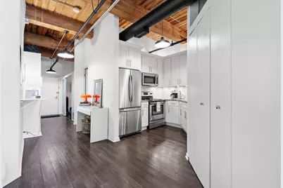 225 W Huron Street #209, Chicago, IL 60654 - Photo 6