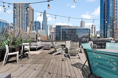 225 W Huron Street #209, Chicago, IL 60654 - Photo 14
