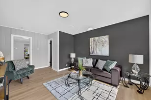 9205 S Utica Ave, Evergreen Park, IL 60805 - Photo 16