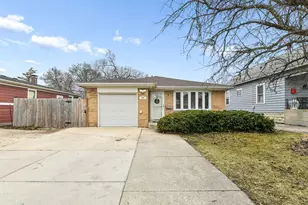 1207 Colorado Ave, Joliet, IL 60435 - Photo 1