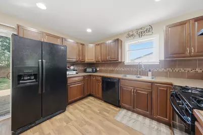 21730 Merrill Avenue, Sauk Village, IL 60411 - Photo 8