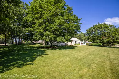 801 Lawnwood Avenue, Dekalb, IL 60115 - Photo 4