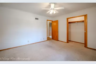 801 Lawnwood Avenue, Dekalb, IL 60115 - Photo 18
