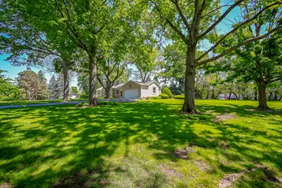 325 Lambert Road, Glen Ellyn, IL 60137 - Photo 6