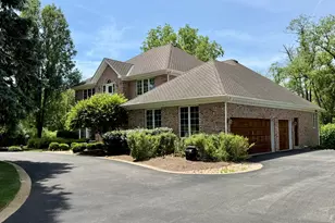 17N656 Adams Dr, West Dundee, IL 60118 - Photo 1