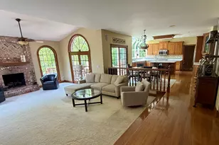 17N656 Adams Dr, West Dundee, IL 60118 - Photo 8