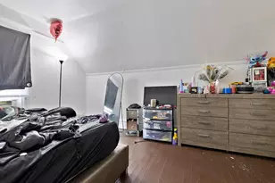947 N Rockton Ave, Rockford, IL 61103 - Photo 8