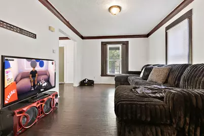 947 N Rockton Avenue, Rockford, IL 61103 - Photo 4