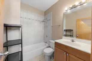 3246 W Warren Blvd, Chicago, IL 60624 - Photo 12