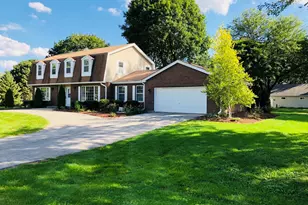 10S450 Wind Jammer Ln, Naperville, IL 60564 - Photo 1