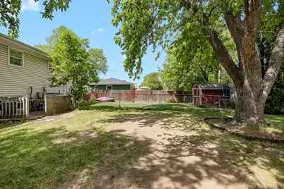 1952-1954 Sheila Street, Woodstock, IL 60098 - Photo 20