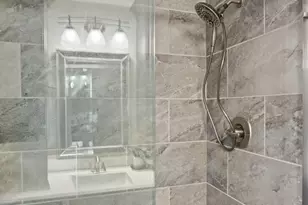 211 E Ohio St, Chicago, IL 60611 - Photo 12