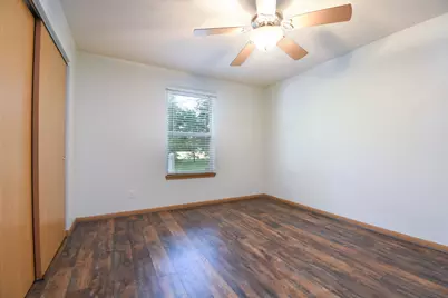 5096 Welsh Road, Rockford, IL 61107 - Photo 12
