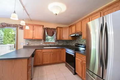 5096 Welsh Road, Rockford, IL 61107 - Photo 8