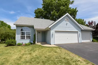 5096 Welsh Road, Rockford, IL 61107 - Photo 2