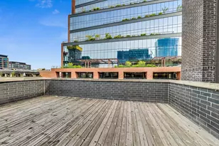 813 W Fulton Market, Chicago, IL 60607 - Photo 36