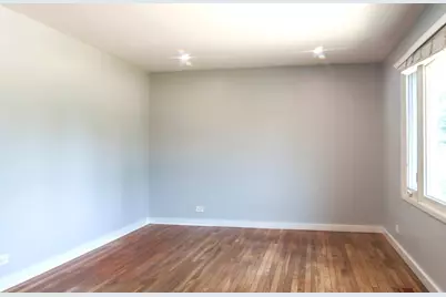 254 Dundee Parkway, Buffalo Grove, IL 60089 - Photo 12