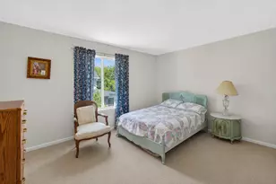 711 Red Oak Ct, Naperville, IL 60563 - Photo 18