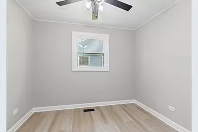 2204 Hawk Lane, Rolling Meadows, IL 60008 - Photo 12