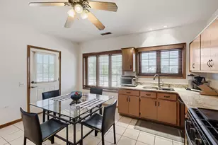 17920 Settlers Pond Way, Orland Park, IL 60467 - Photo 8