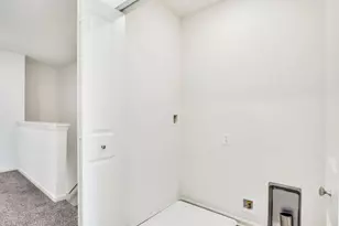 2666 Arrowhead Dr, Pingree Grove, IL 60140 - Photo 22