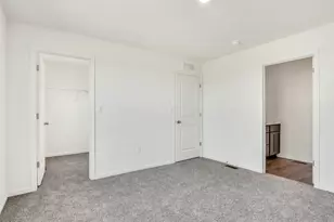 2666 Arrowhead Dr, Pingree Grove, IL 60140 - Photo 16