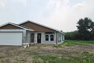 1502 Lilac Ln, Harvard, IL 60033 - Photo 1