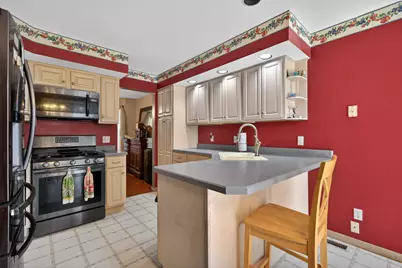 817 Adrienne Avenue, Ottawa, IL 61350 - Photo 10