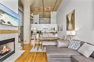758 N Larrabee St, Chicago, IL 60654 - Photo 8